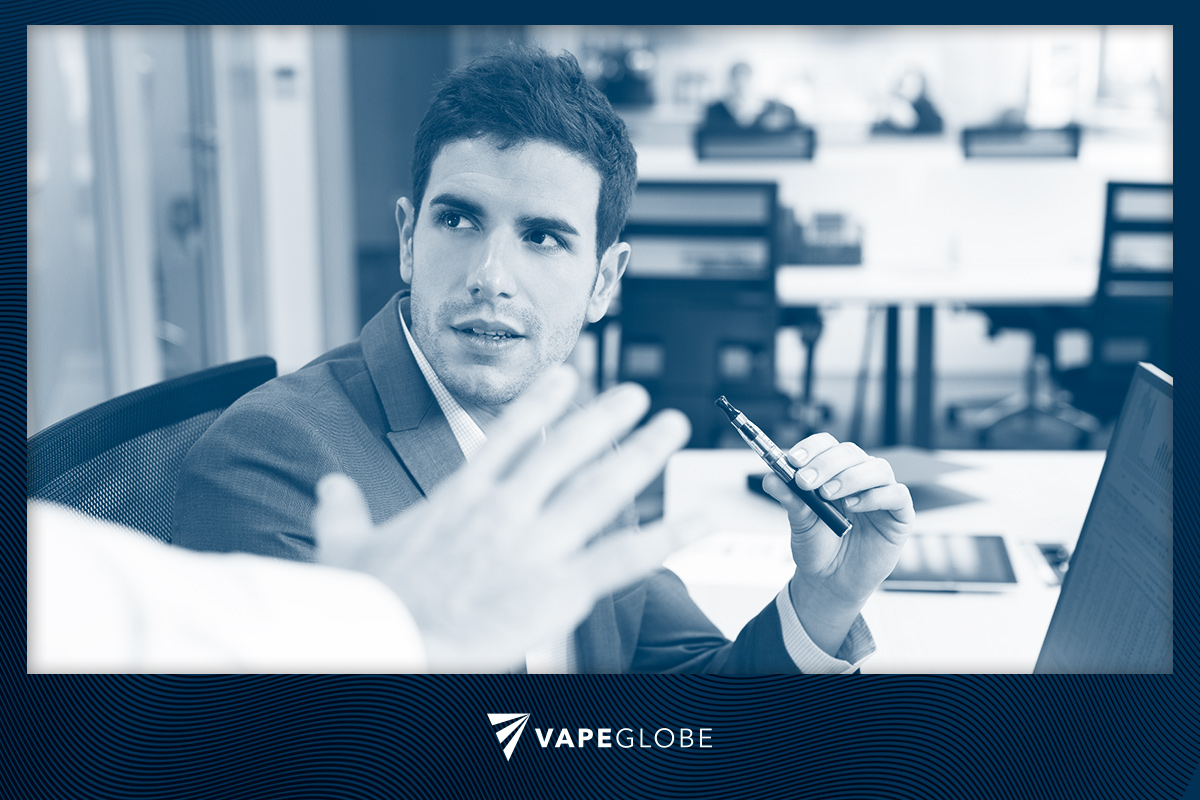 Vaping im Job: Die wichtigsten Don'ts beim Dampfen am Arbeitsplatz